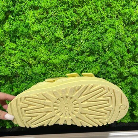 UGG Women's GoldenGlow Slide - Picture 4 of 4